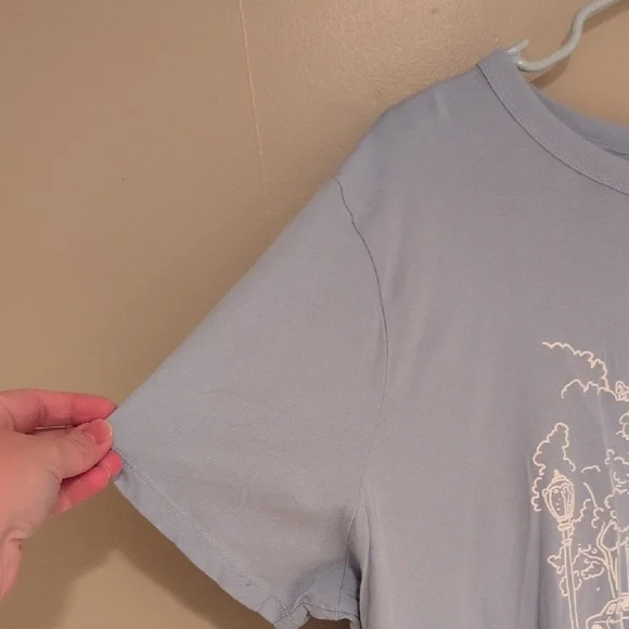 Old Navy Gray Everyday Tee - Picture 4 of 9